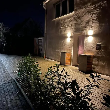 דירה 2-zimmer An Der Lindenstrasse לנגריך