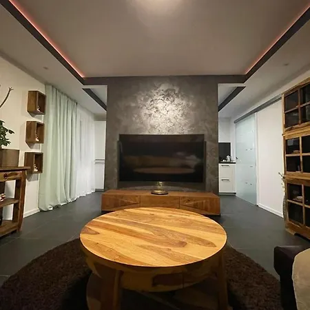 Apartment 2-zimmer An Der Lindenstrasse *
