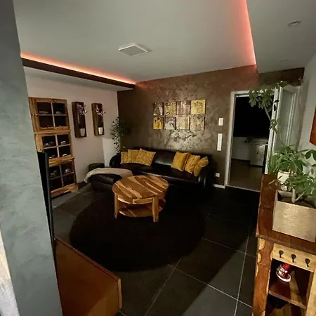 2-zimmer An Der Lindenstrasse לנגריך